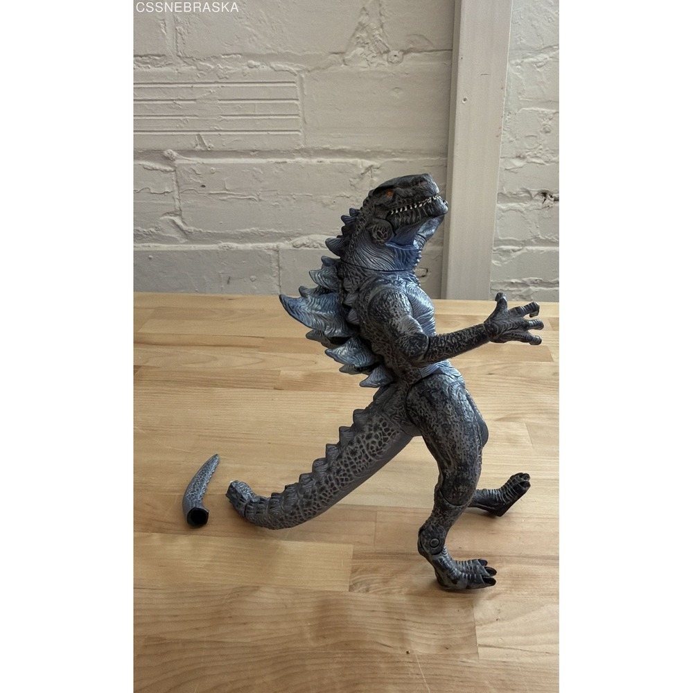 Godzilla 1998 Trendmasters Movie Action Figure Vintage 1998 Loose Broken Tail